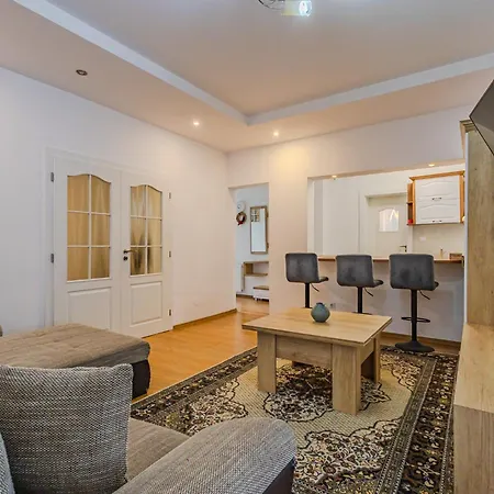 Tampa Hill Apartment Brasov
